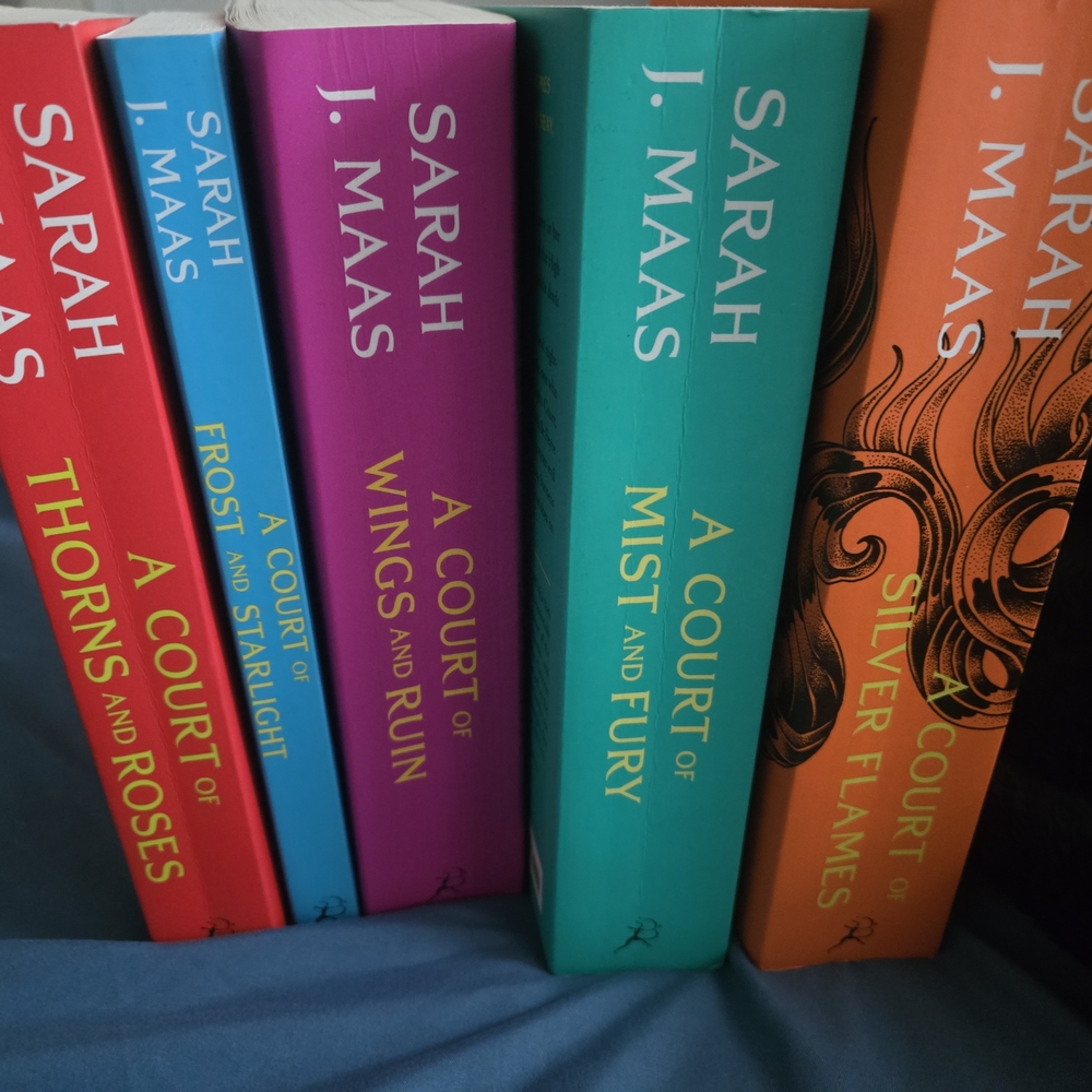 Sarah J. Maas Book Set